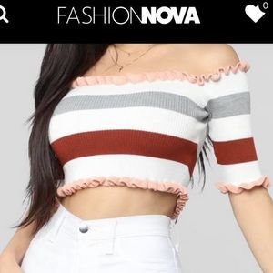 Fashion nova crop top